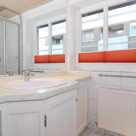 Olympia Haus 2, Whg 7 *