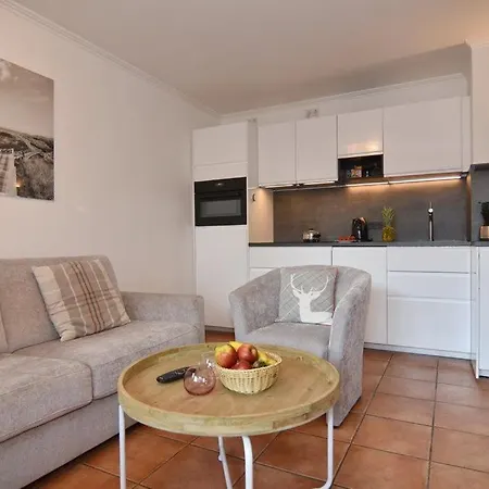 Olympia Haus 2, Whg 7 *
